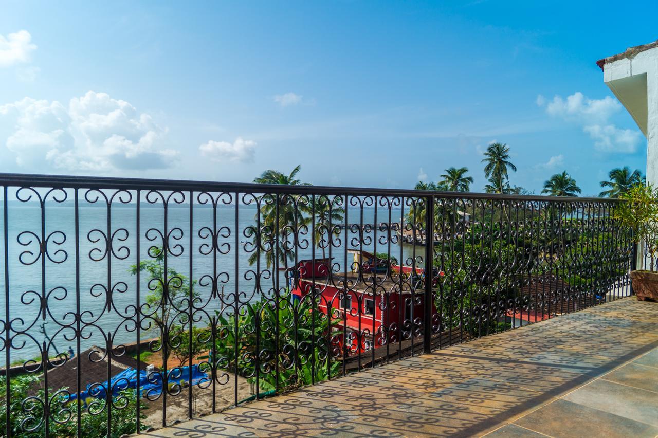 Zuariview Guest House ドナ・ポーラ エクステリア 写真