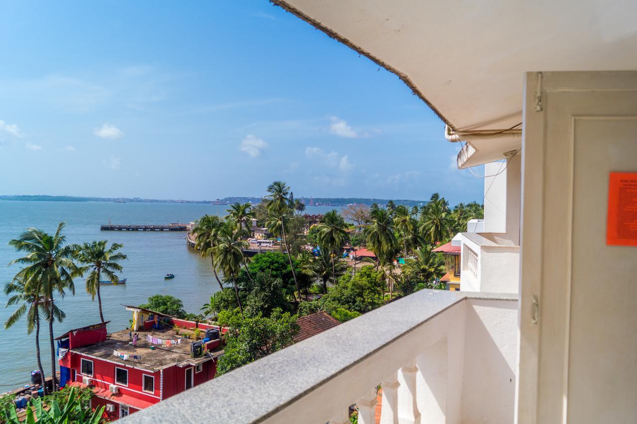 Zuariview Guest House ドナ・ポーラ エクステリア 写真